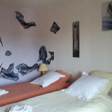 Les Hortensias Gr 34 - D'hotes Bed & Breakfast *
